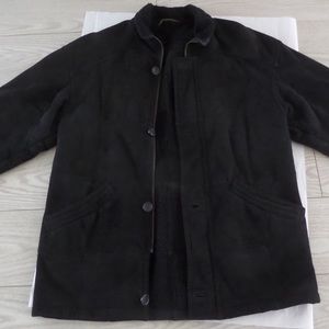 Daniel Hechter Men,s Black Suede Shearing Jacket. Size: M (50)